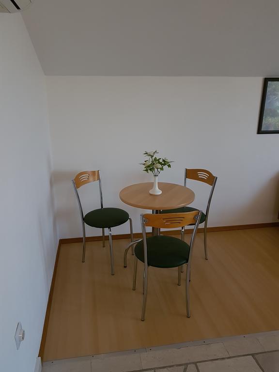 Apartments Plazibat Skrip Exterior photo